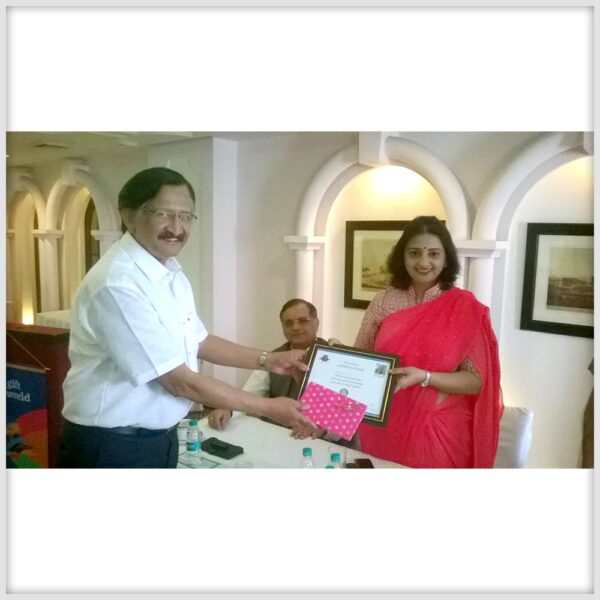 Ridhi Bahl - delhi astrologer, vastu services in india and abroad