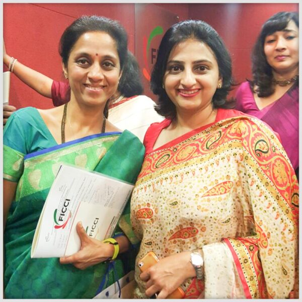 Ridhi Bahl - delhi astrologer, vastu services in india and abroad