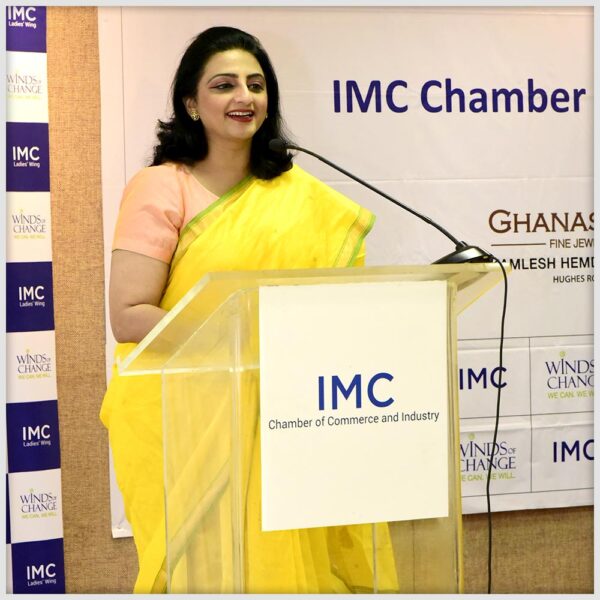 Ridhi Bahl - delhi astrologer, vastu services in india and abroad