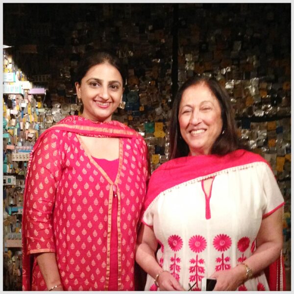 Ridhi Bahl - delhi astrologer, vastu services in india and abroad