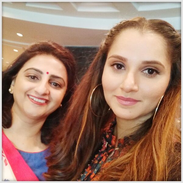 Ridhi Bahl - delhi astrologer, vastu services in india and abroad