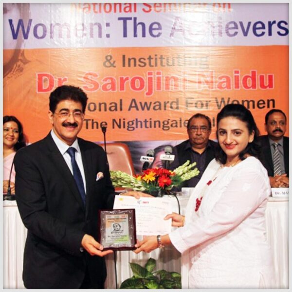 Ridhi Bahl - delhi astrologer, vastu services in india and abroad