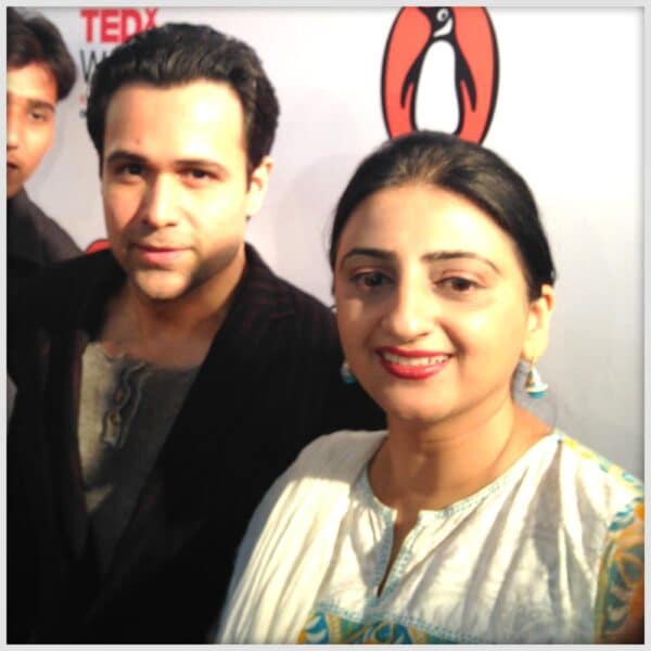 Ridhi Bahl - delhi astrologer, vastu services in india and abroad